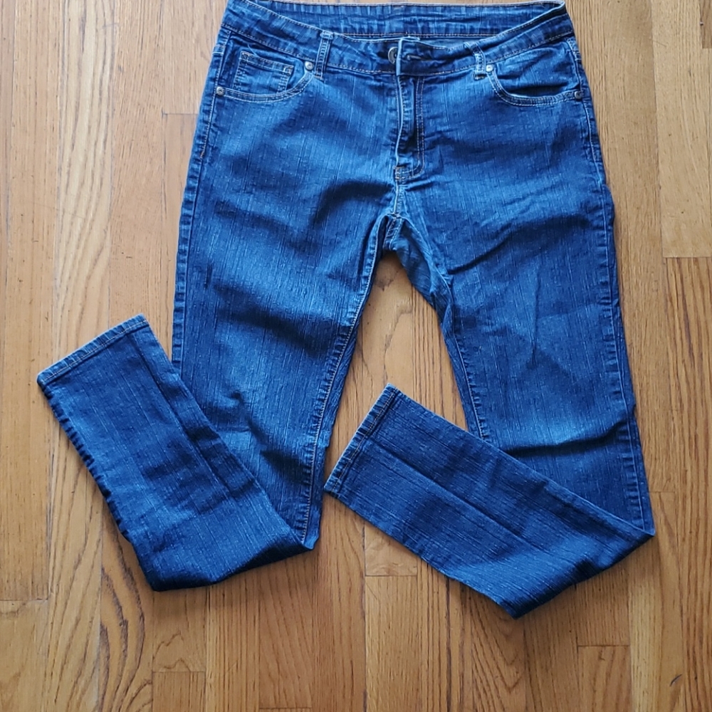 F Y 2 JEANS